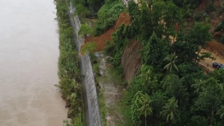 Decenas de muertos por inundaciones y aludes de lodo en Filipinas.