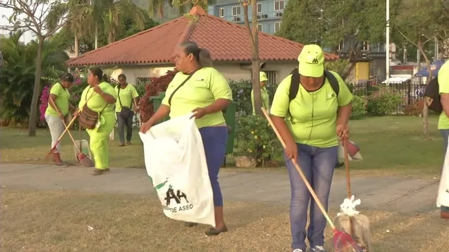 AAUD conmemora el “día del trabajador de aseo”