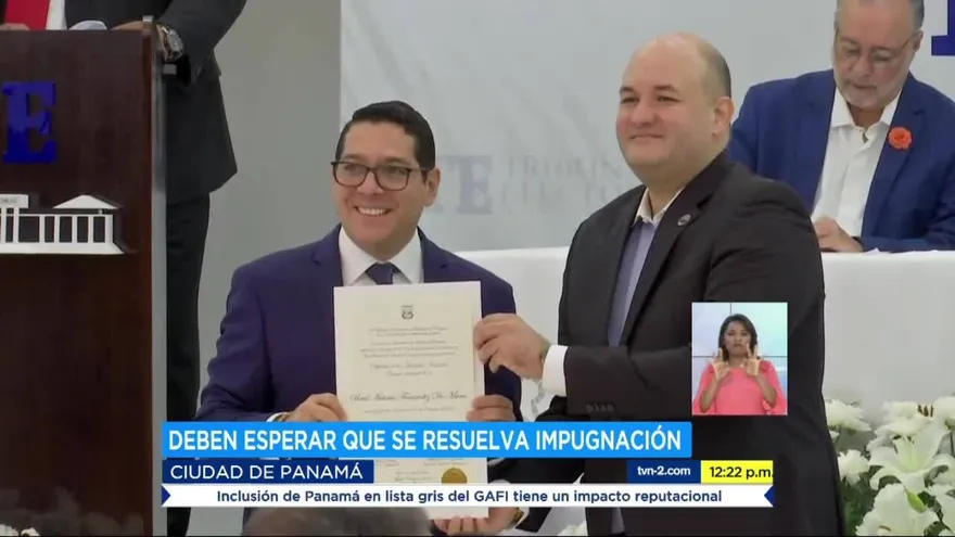 Tribunal Electoral entrega credenciales a 59 diputados