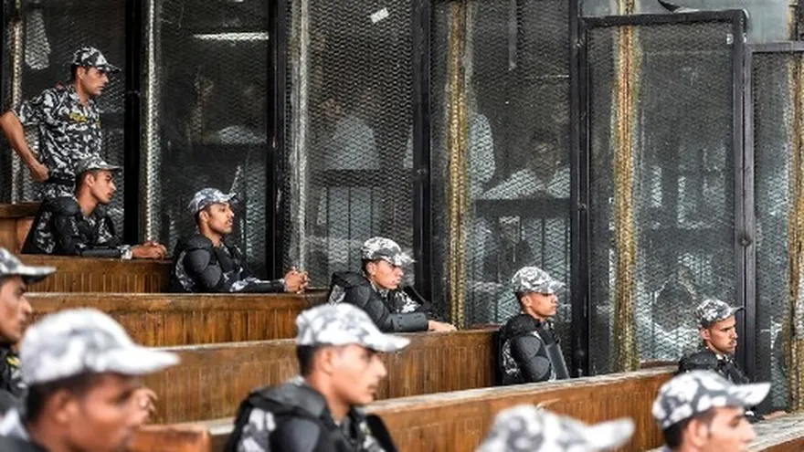 Un tribunal de El Cairo condena a 75 personas con la pena de muerte