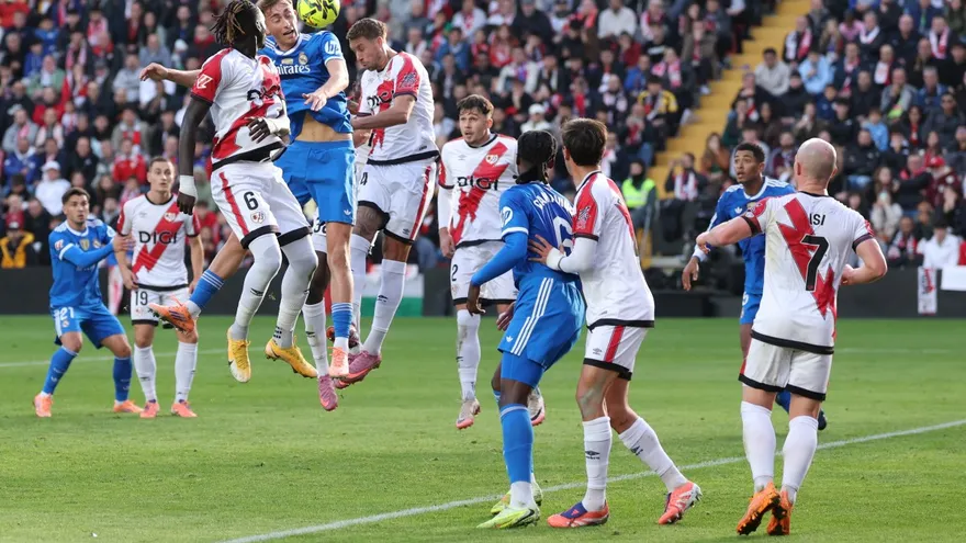 RayoVallecano y RealMadrid en acción