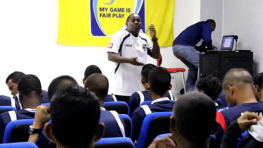 Nos adentramos en el mundo arbitral de la LPF, de manera exclusiva