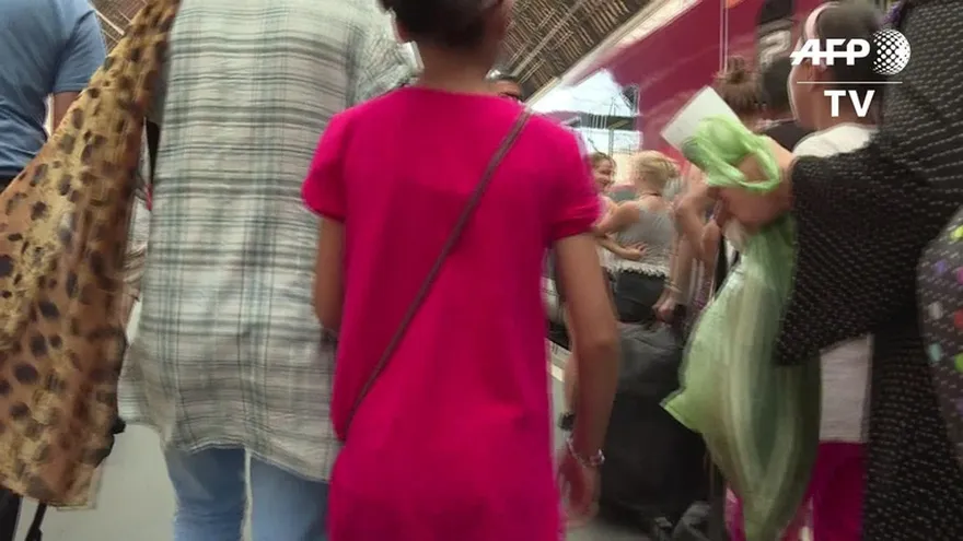 Austria detiene tren con 300 migrantes a bordo