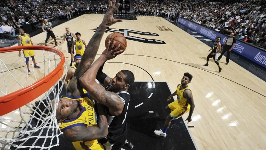 Aldridge y James dan triunfos importantes a Spurs y Cavaliers