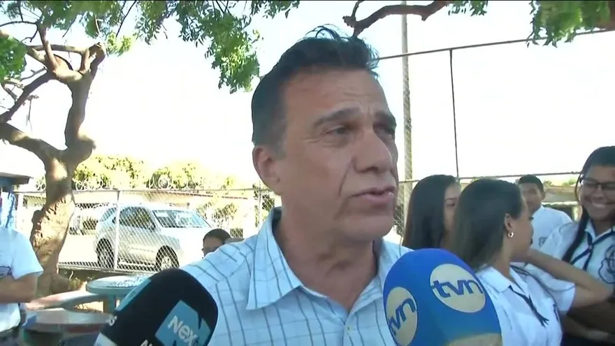 Docentes de Educación Física del colegio José D. Crespo en paro