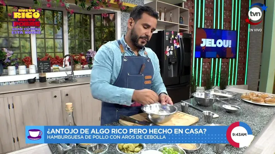 Hamburguesa de Pollo con Aros de Cebolla