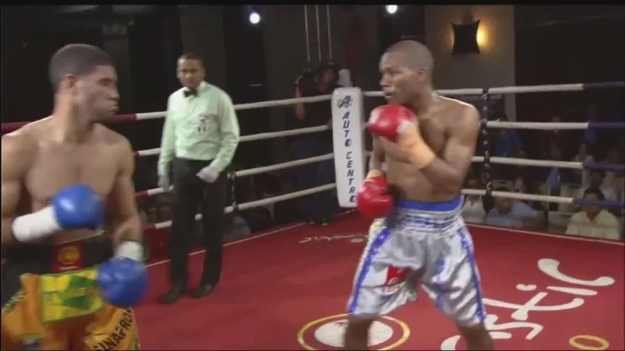 Jezreel Corrales podría convertirse en el campeón número 30 de Panamá