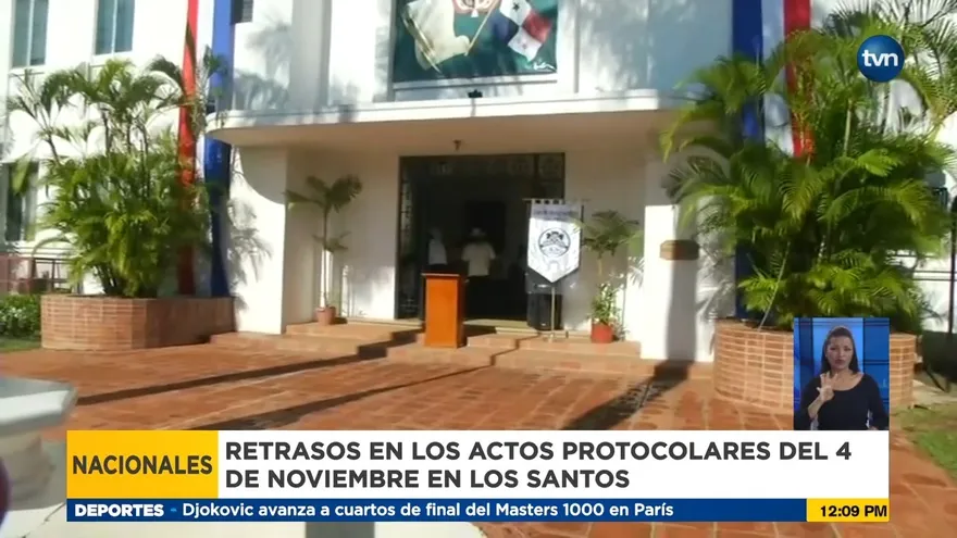 Asistentes a actos protocolares del 4 de noviembre en Los Santos molestos por retrasos en su inicio