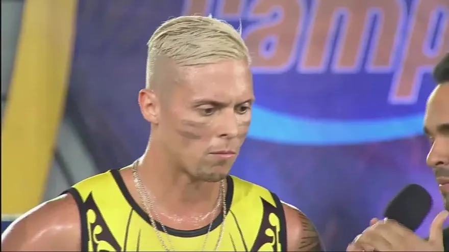 ¡Paul McDonald se destaca en el circuito de básquet acuático!