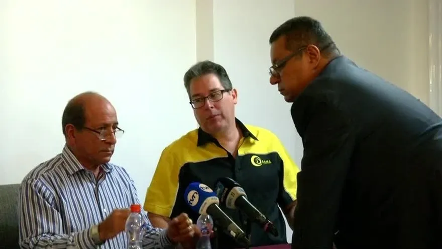 Vendedores de llantas se sienten amenazados