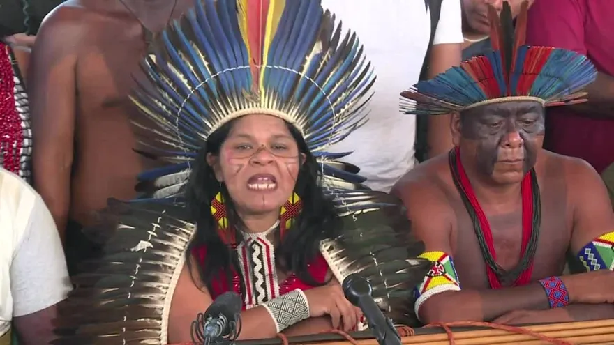 Indígenas defienden en Brasilia sus derechos frente a Bolsonaro