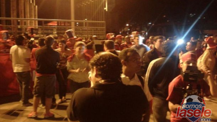 El que no salta es Tico, es la consigna de panameños en San José