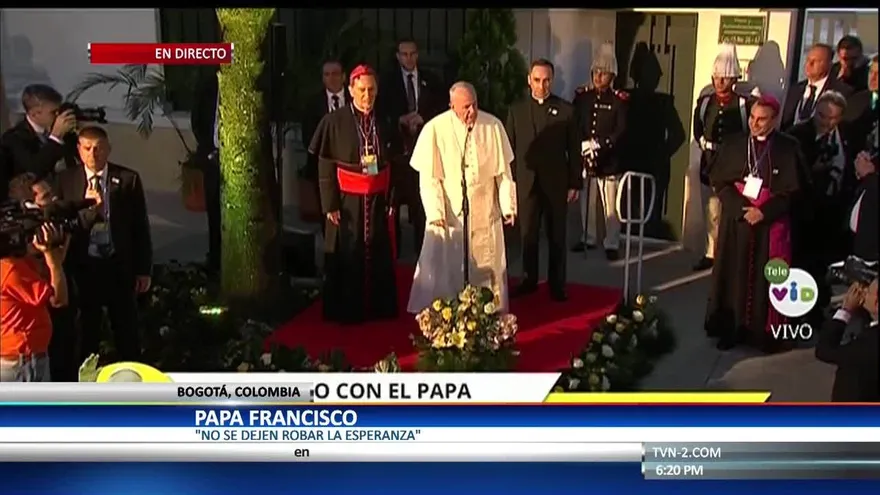 Las primeras palabras del papa Francisco en Colombia