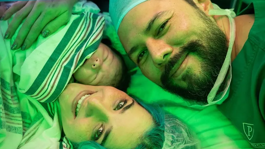 Diana Monster y su esposo dan la bienvenida a Luna