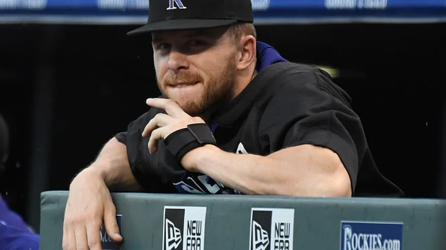 Trevor Story tiene lesionado el pulgar izquierdo