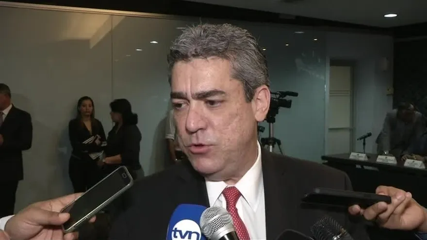 Crisis en el Hospital Santo Tomás