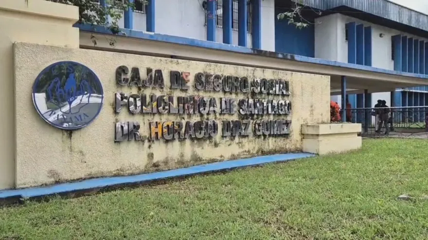 CSS investiga posible negligencia en caso de niña mordida por serpiente en Veraguas.