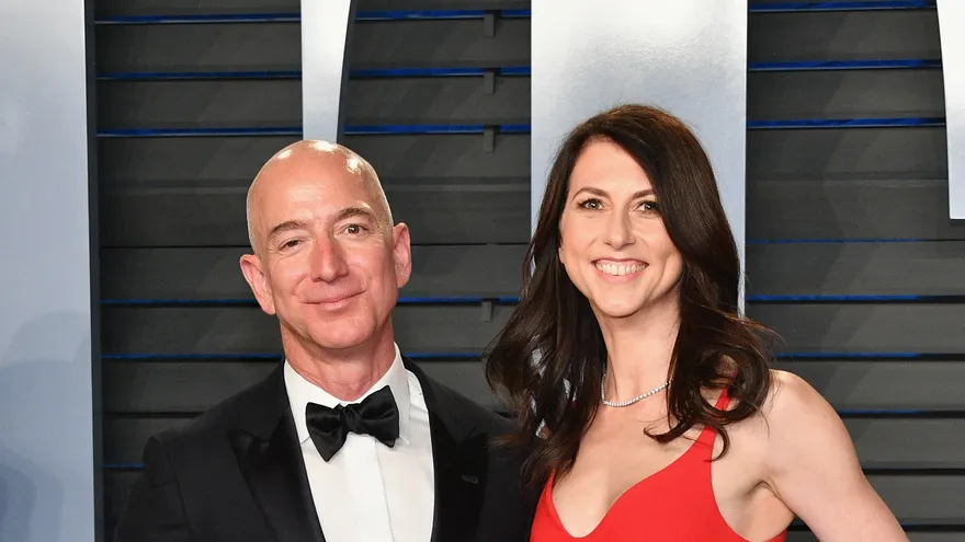 MacKenzie Scott, filántropa y exesposa de Jeff Bezos