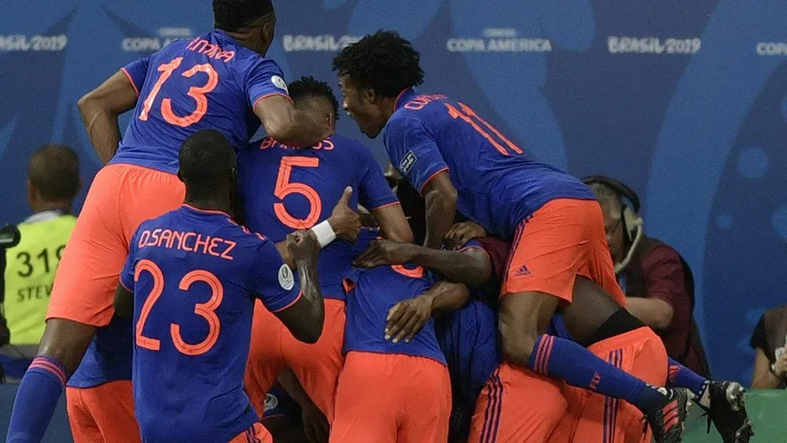 La selección Colombia le dio un duro golpe a la Argentina en la Copa América