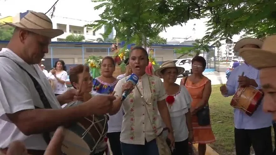 Desfiles en Juan Díaz conmemoran Grito de Independencia