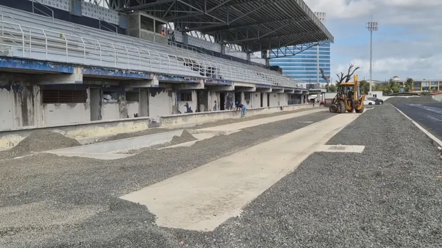 Estadio Armando Dely Valdés
