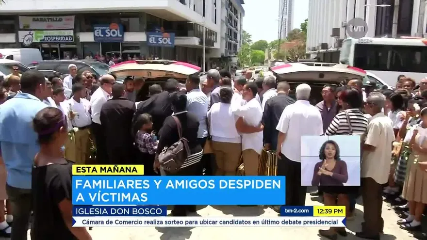 Basílica menor Don Bosco repleta de personas para despedir a mujeres asesinadas en El Tecal