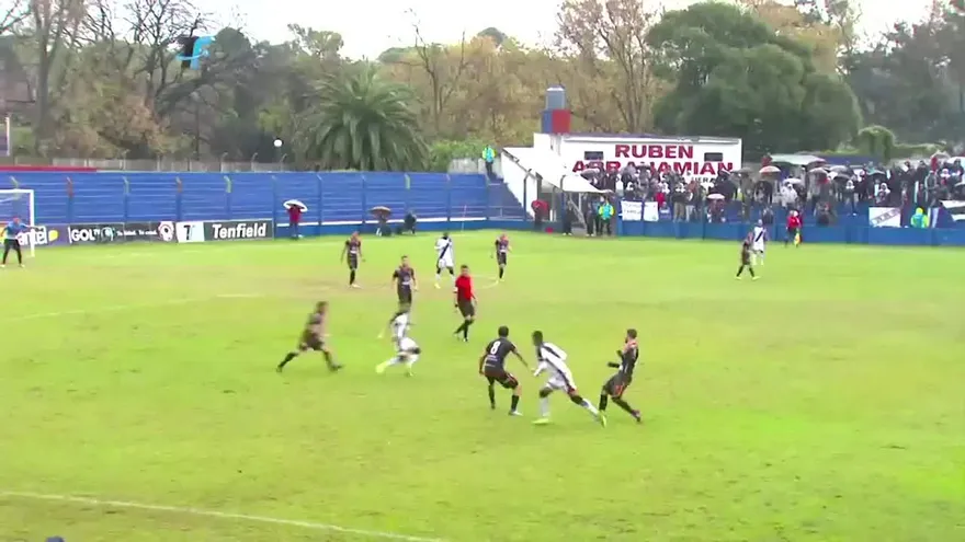 Abdiel Arroyo y su gol antes de unirse a la Sele