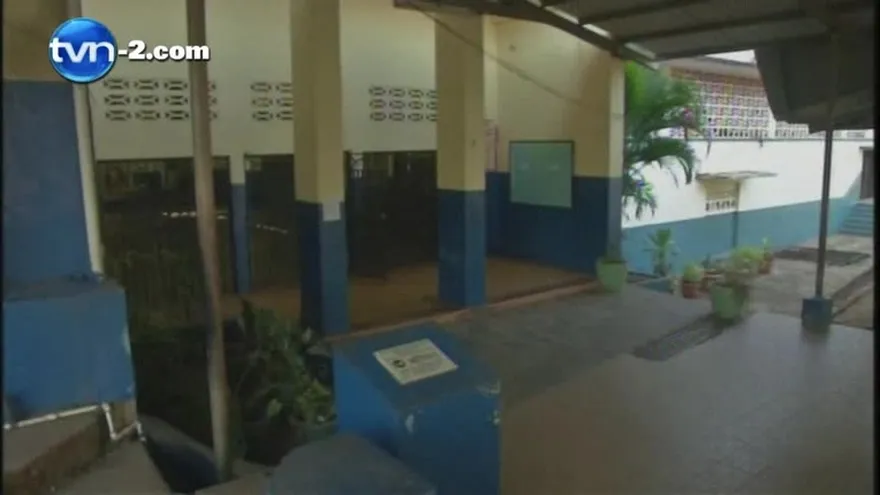 24 planteles educativos en Los Santos registran una muy baja matrícula