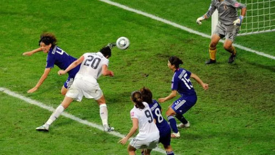 La FIFA elogia la hierba artificial de Canadá