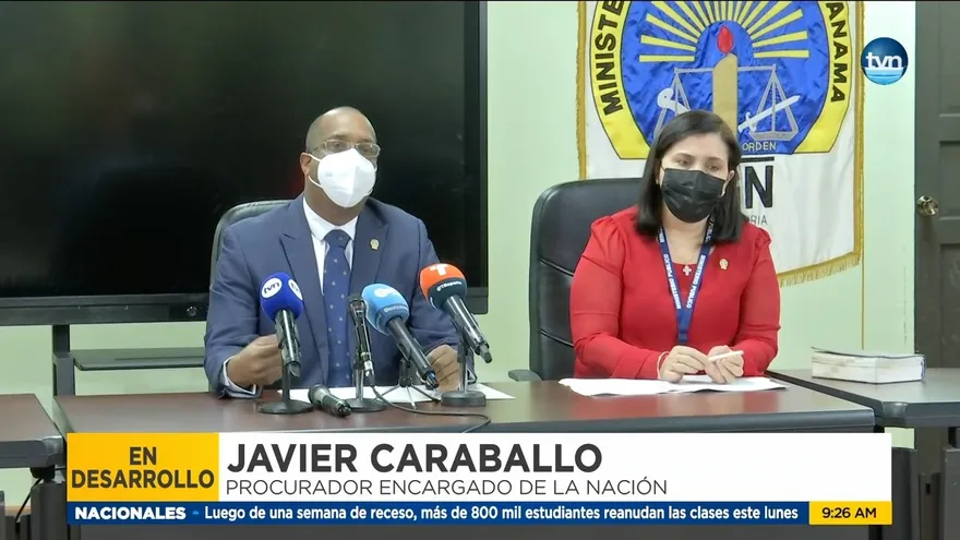 Conferencia sobre la investigación por las vacunaciones clandestinas