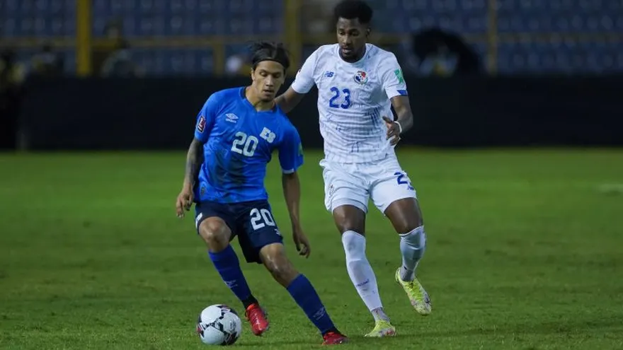 El Salvador vs Panamá archivo