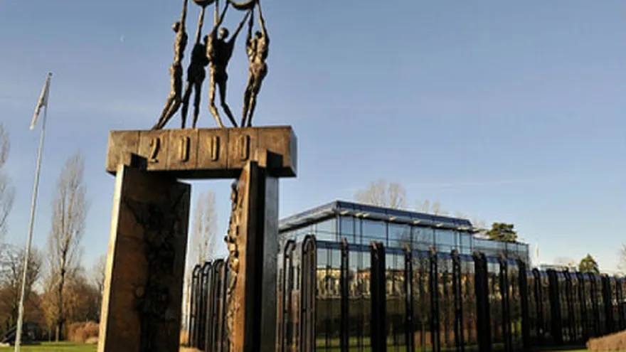 COI contempla admitir a Kosovo