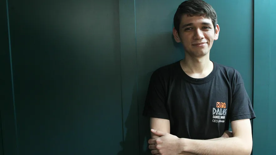 El joven Daniel Simons.