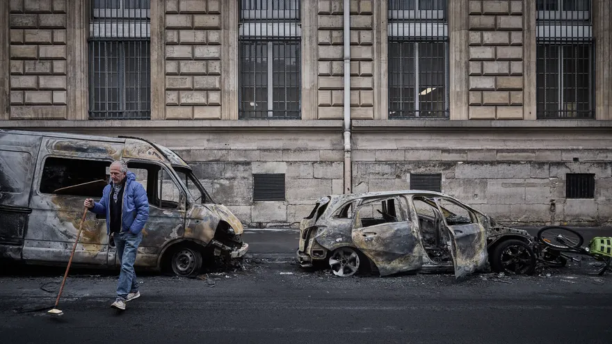 Toque de queda en Paris.