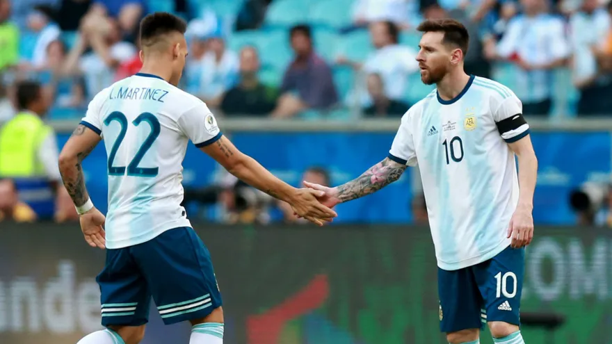 Messi lidera la lista de Argentina para las eliminatorias a Catar 2022