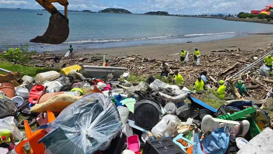 Gran jornada de limpieza busca frenar impacto de desechos en el mar
