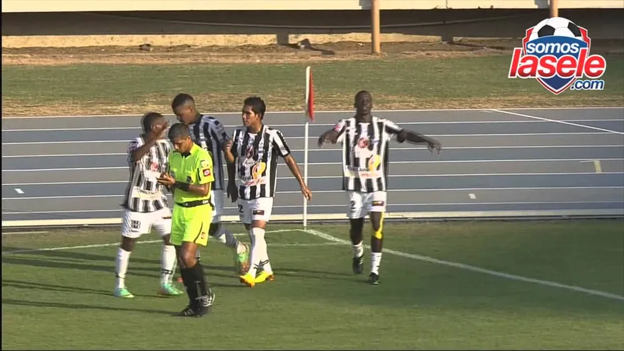 Gol de Reynel Herrera Tauro FC vs Sporting fecha 3 LPF Clausura 2014