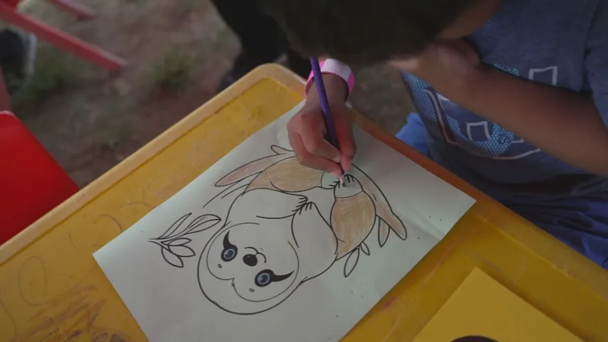 Vacaciones escolares impulsan cultura y creatividad con conciertos y actividades recreativas.