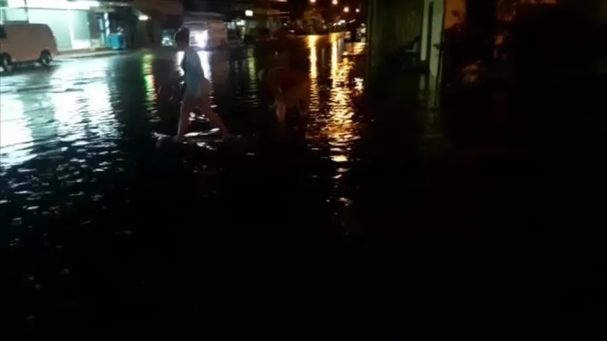 Fuertes lluvias en Isla Colón