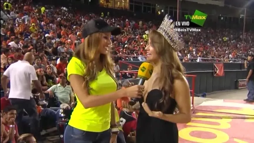 Reinas en el estadio - Gabriela Garrido