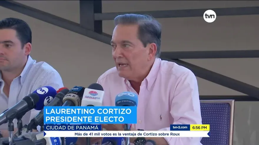 Cortizo se reúne con magistrados del Tribunal Electoral