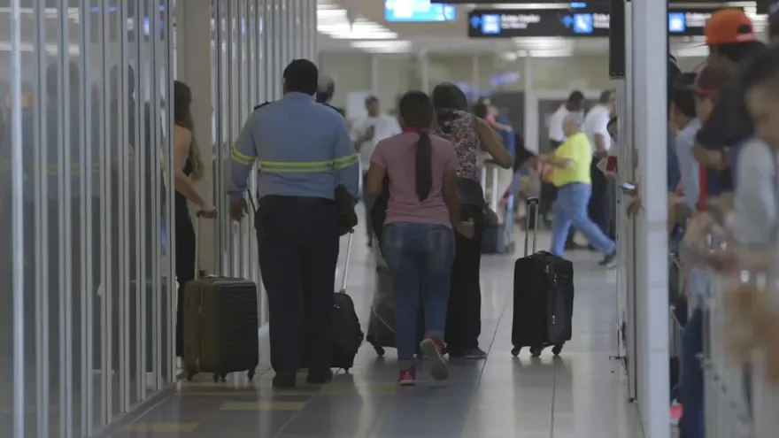 Políticos usan el discurso migratorio para ganar adeptos