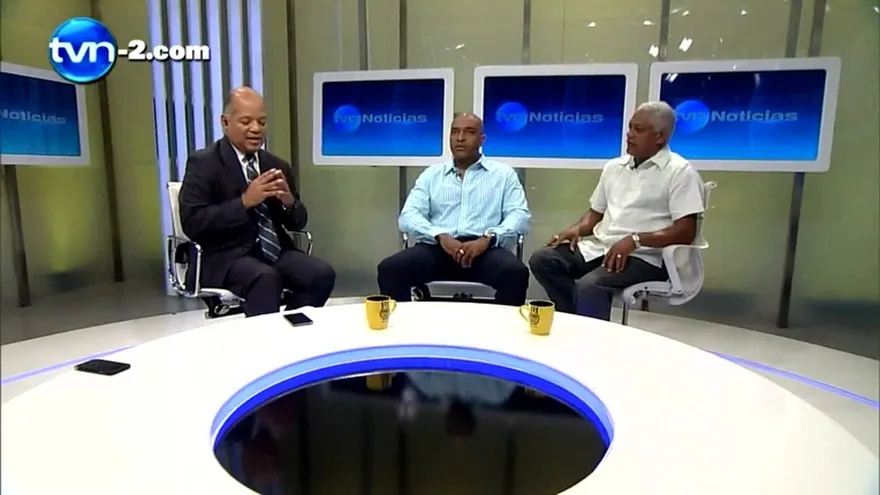 Representantes de Colón y Campana