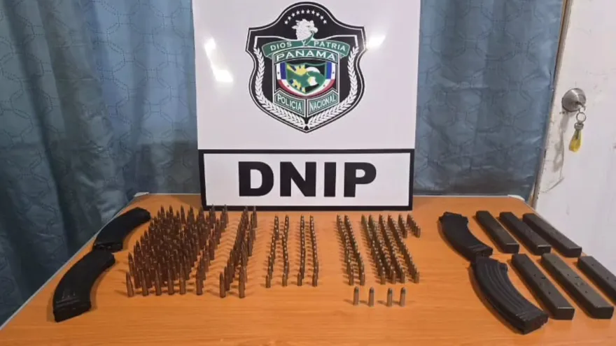 Deomiso de arma y municiones durante operativo Plan Firmeza.