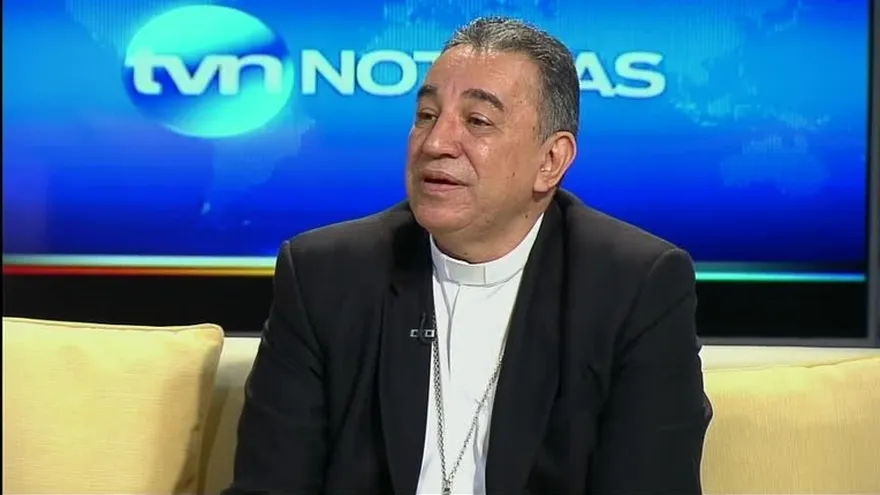 Monseñor Ulloa hace llamado a diálogo profundo