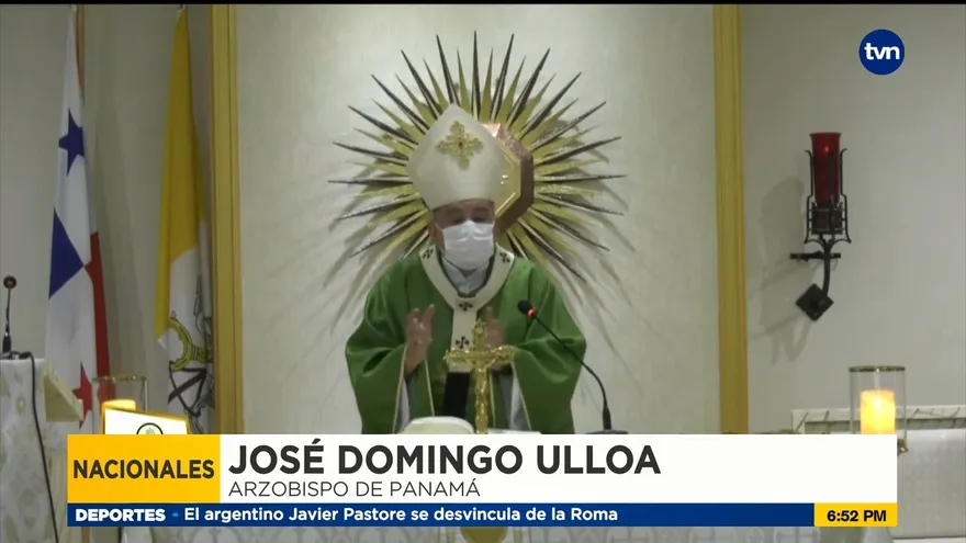 Monseñor Ulloa se refiere a recibir la comunión en la boca