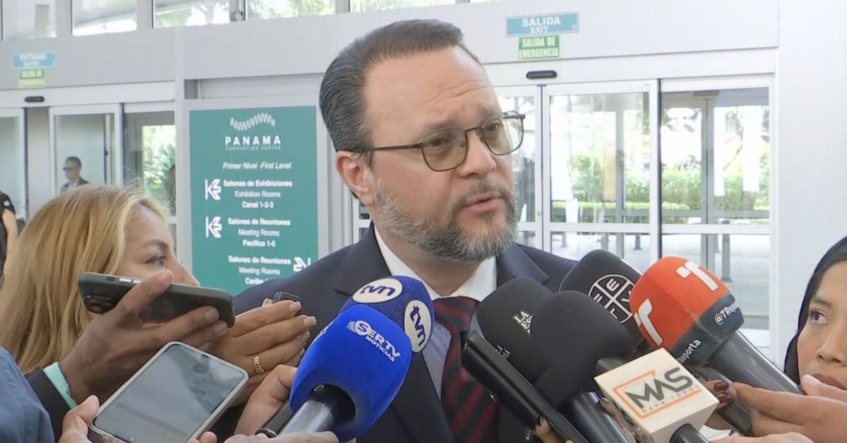 Panamá está dispuesto a negociar con Costa Rica 'bajo las mismas condiciones', dice ministro Moltó