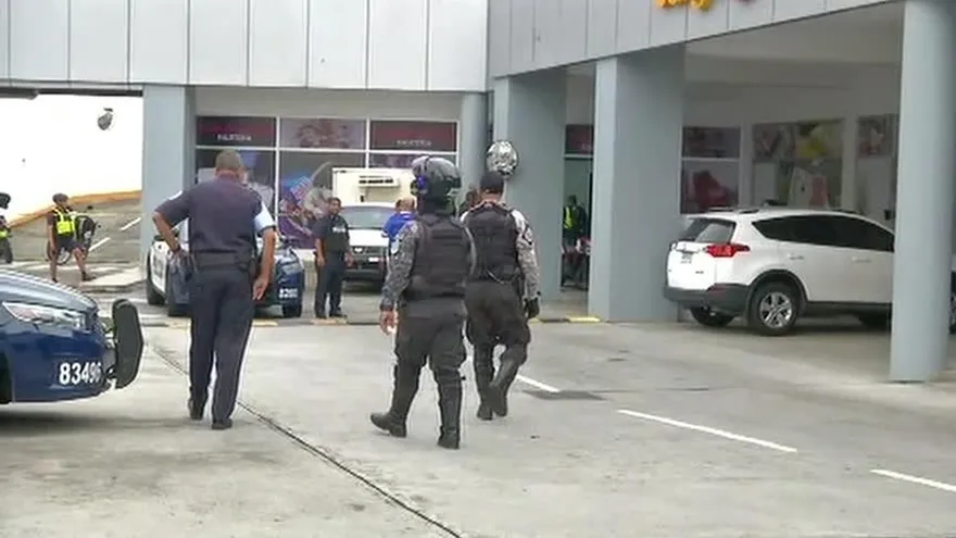 Policía frustra robo en local comercial en El Dorado