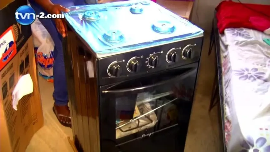 Toneladas de Esperanza del Campeón llega a familia necesitada