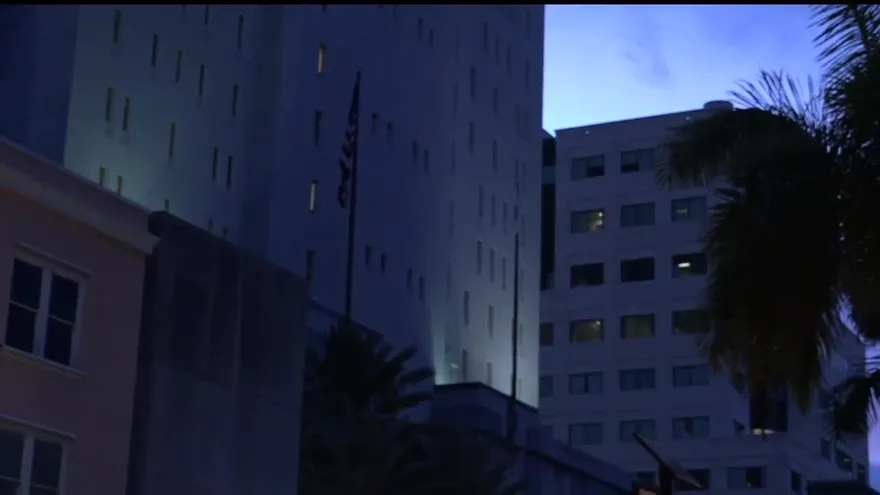 Martinelli pasa la noche en el Centro de Detención Federal de Miami